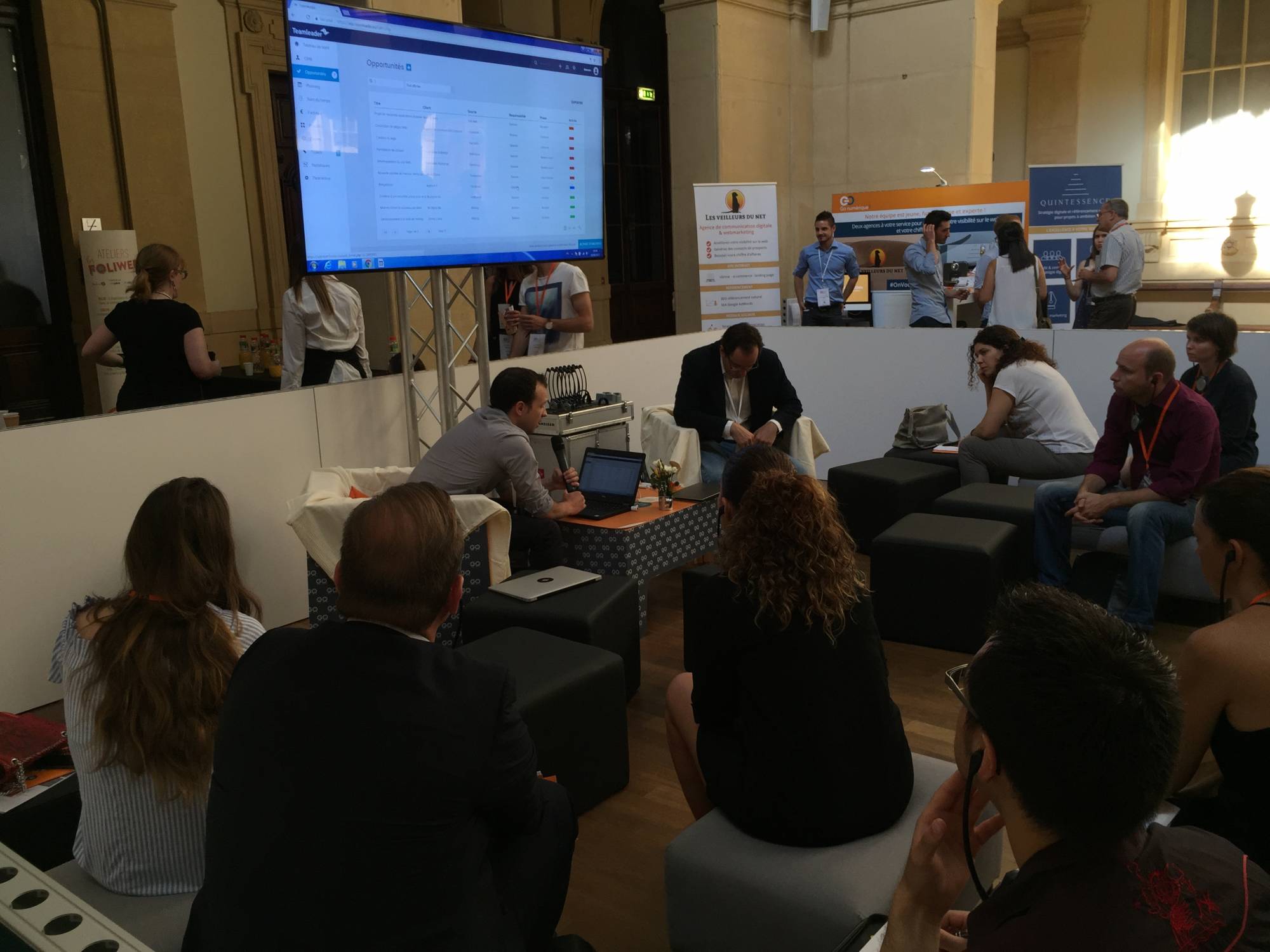 Location Ecran LCD 75’’ CCI