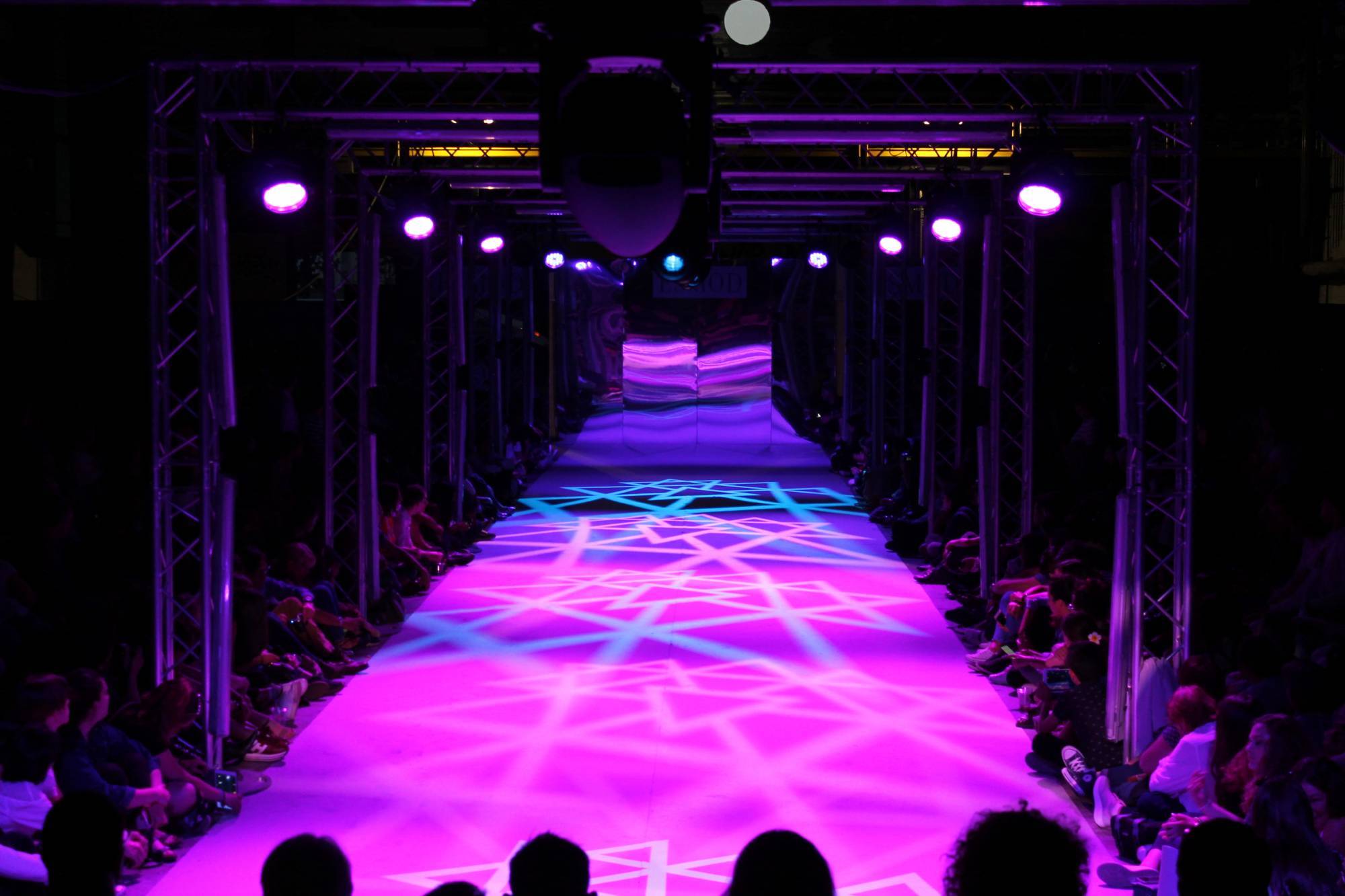 Mise en lumière pour défilé de mode à Lyon 7, location GHIBLI