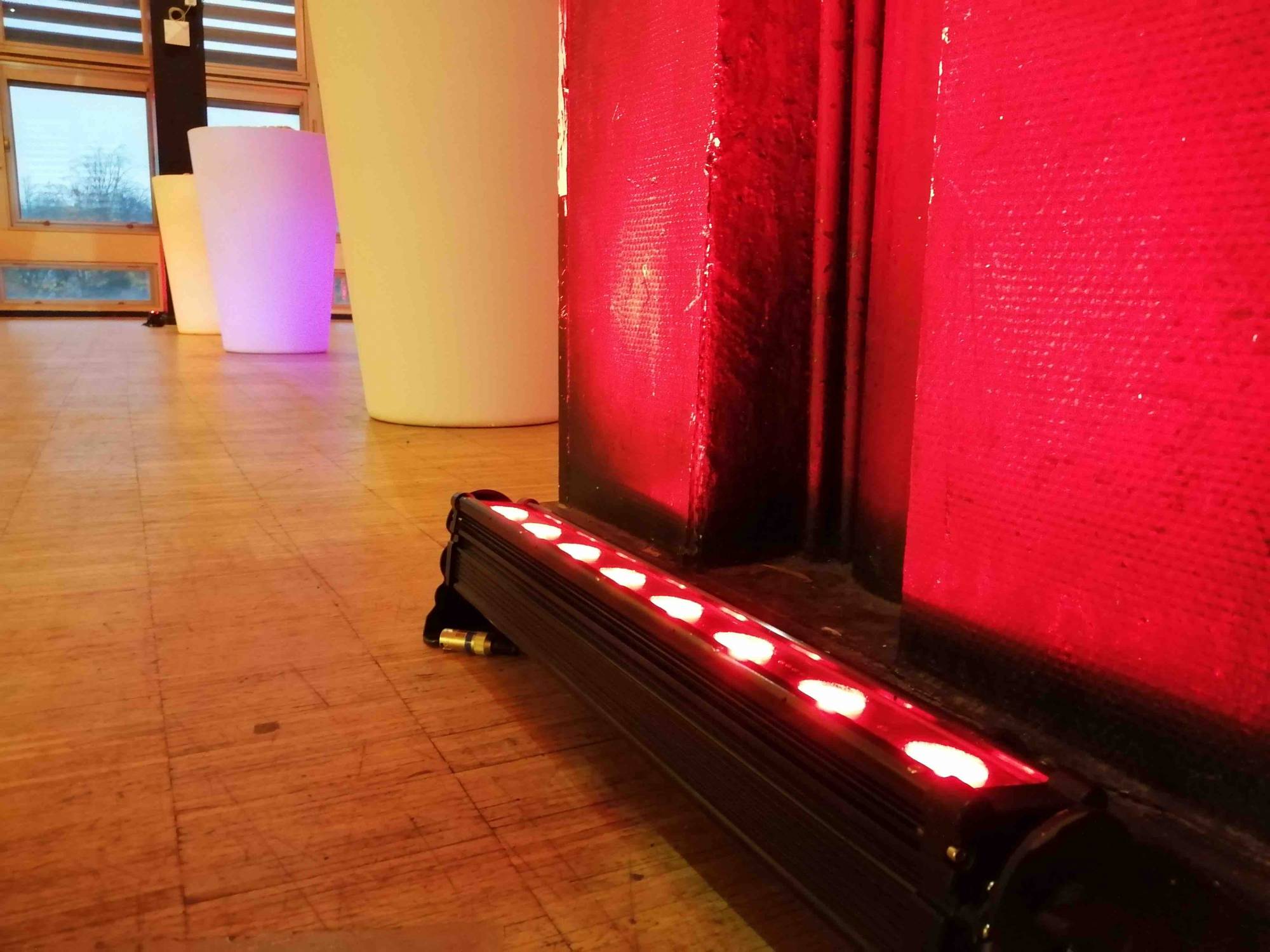 Location freekolor éclairage sur batterie pour cocktail Lyon