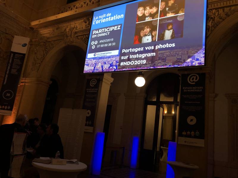 Diffusion vidéo au Palais de la Bourse de Lyon pour la CCI