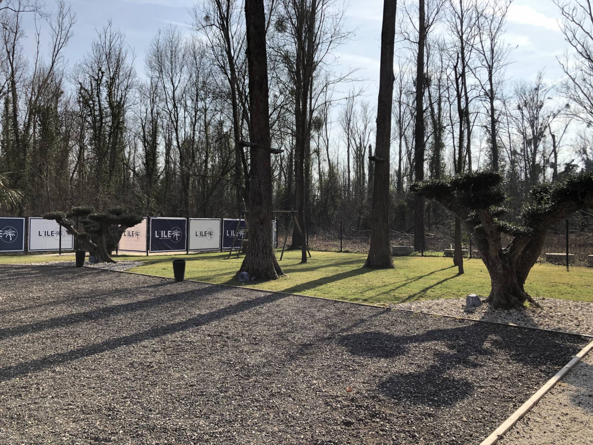 Vente sonorisation et installation fixe pour L’île Restaurant à Solaize
