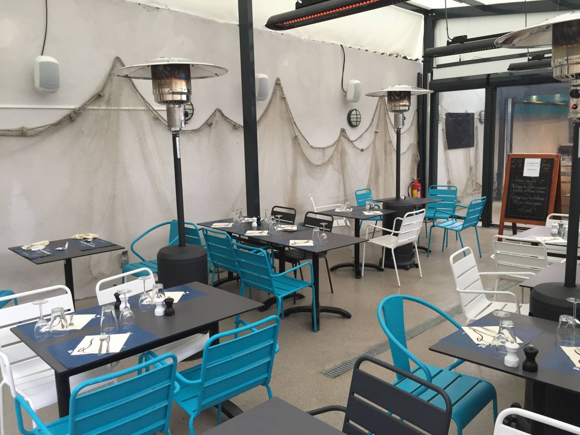 Installation fixe de sonorisation pour restaurant à Chaponost