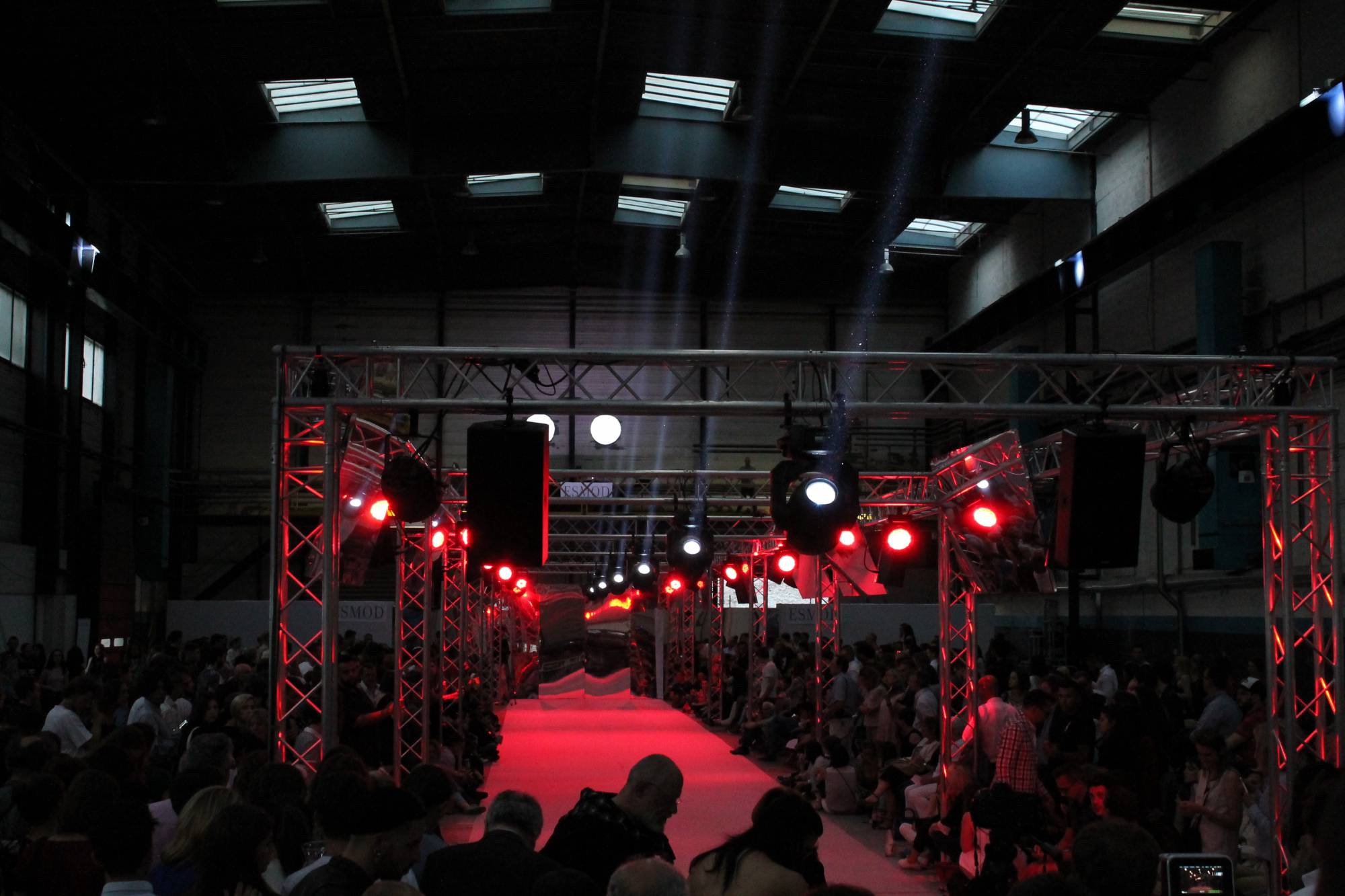 Location de projecteur lyre Lyon