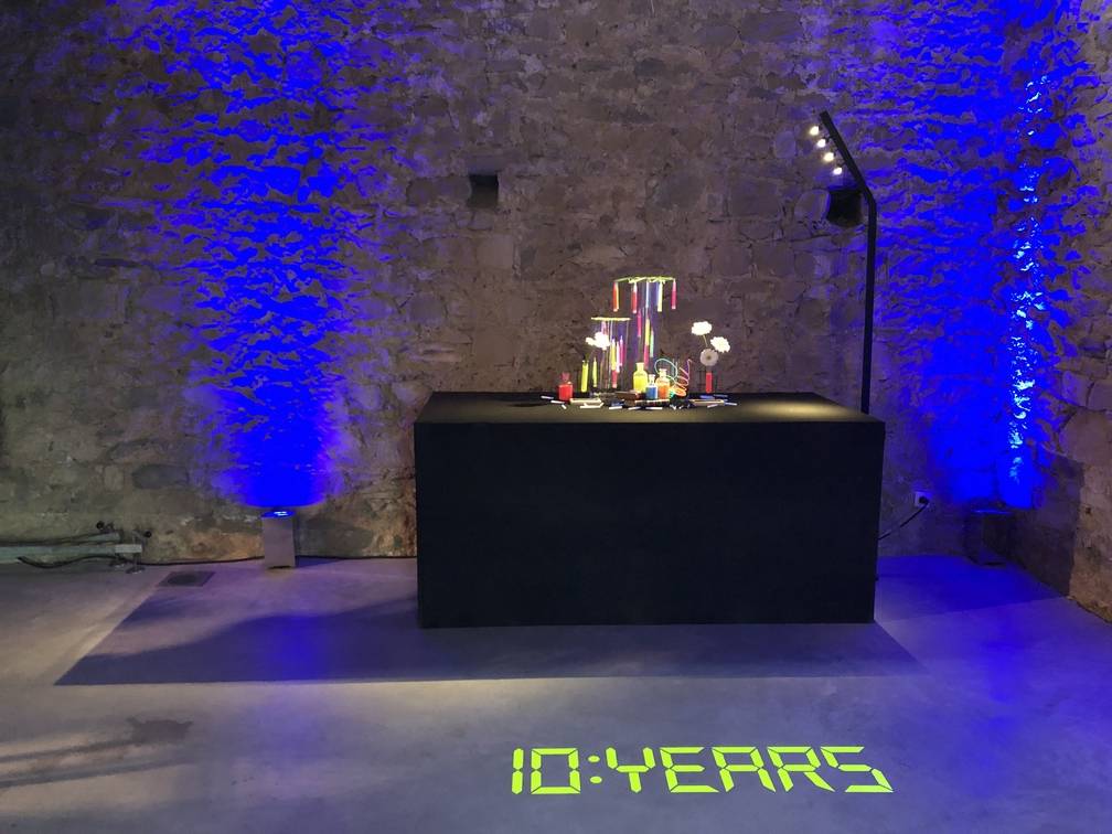 Location de projecteur sur batterie pour cocktail à Lyon