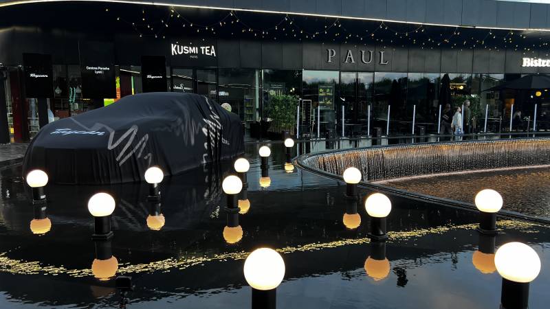 Eclairage sur batterie décoratif pour un lancement de produit à Lyon