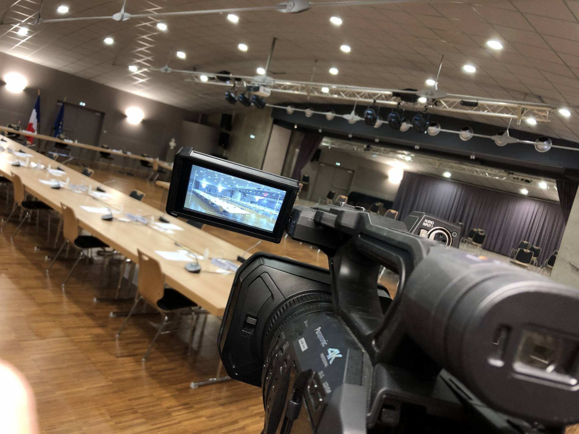 Caméra Plateau Conseil Municpal Brignais