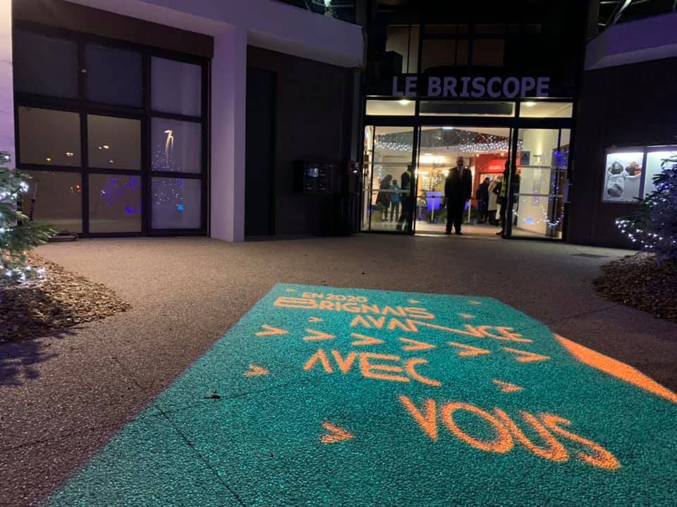 Projection gobo logo pour les voeux du Maire de Brignais