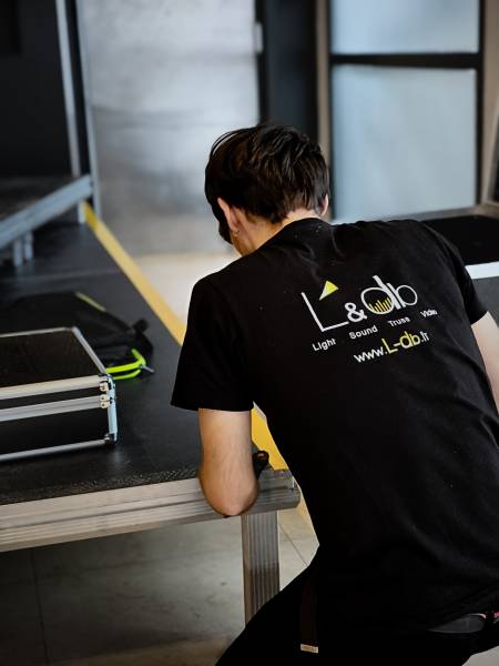 Maintenance de matériel audiovisuel à Lyon : protégez vos équipements avec un suivi expert