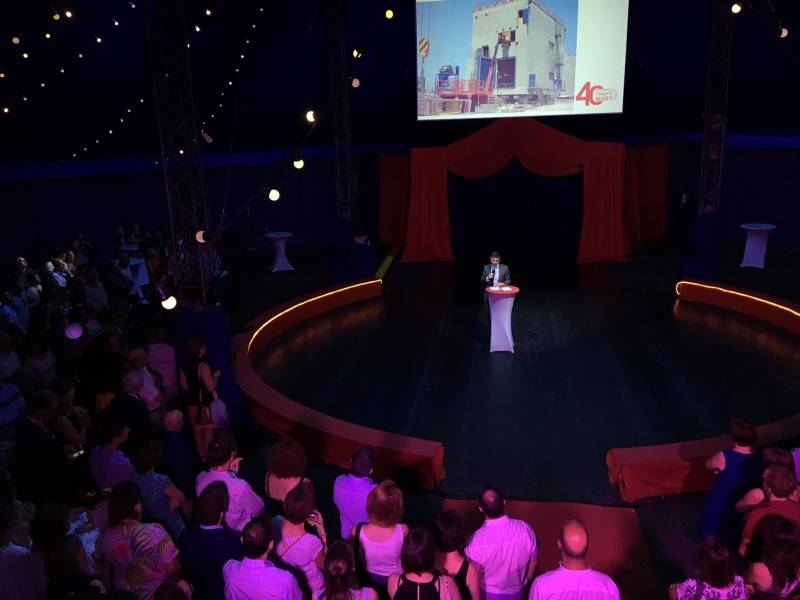 Prestation vidéo carré de soie Vaulx-en-velin