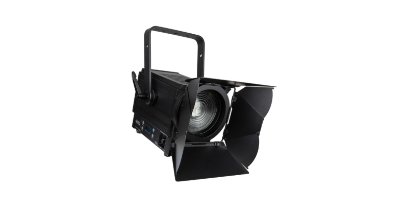 Projecteur LED type théâtre Fresnel Briteq 200 W à Lyon